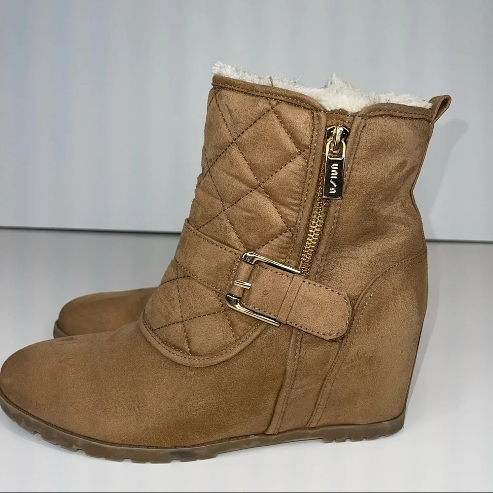 Unisa Camel Tayya Wedge Ankle Bootie Faux Suede Sz 9